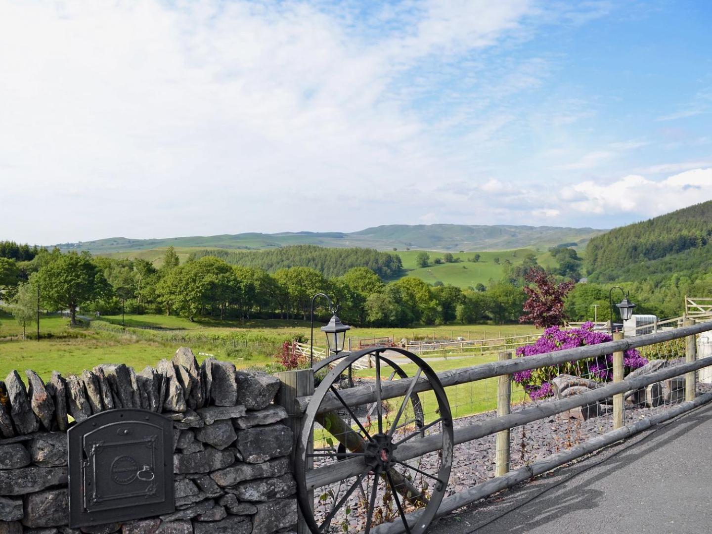 Awel Y Mynydd - Mountain Breeze Villa Strata Florida Екстериор снимка